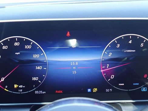 Used 2026 Mercedes-Benz GLC 300 4MATIC image 38