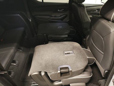 Certified 2022 Chevrolet Traverse Premier image 13