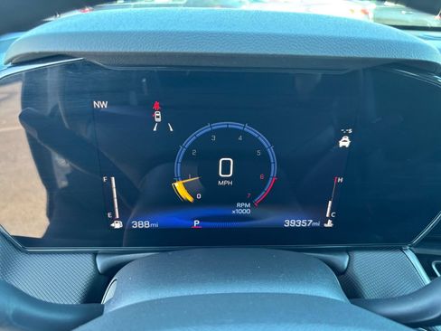 Used 2025 Chevrolet TrailBlazer LT FWD image 34