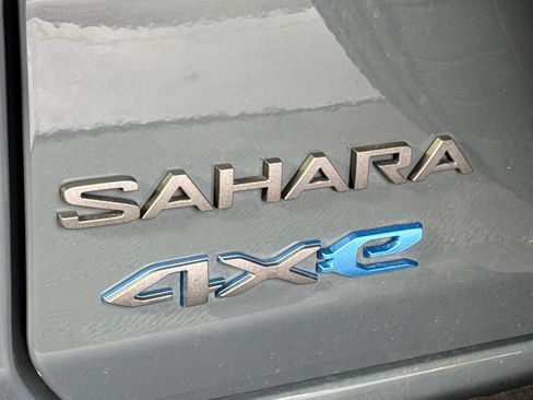 Certified 2025 Jeep Wrangler Unlimited Sahara AWD/4WD image 54