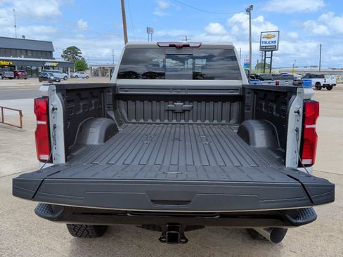 New 2026 Chevrolet Silverado 2500 ZR2 AWD/4WD image 43