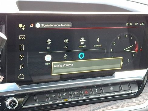 Used 2025 GMC Sierra 1500 SLT image 17