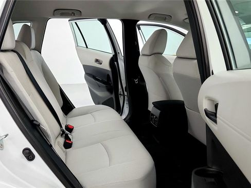 Used 2023 Toyota Corolla Cross L image 26