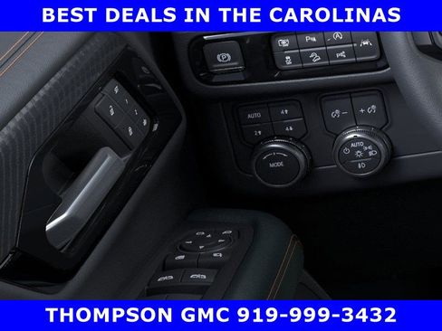 New 2026 GMC Yukon AT4 AWD/4WD image 25