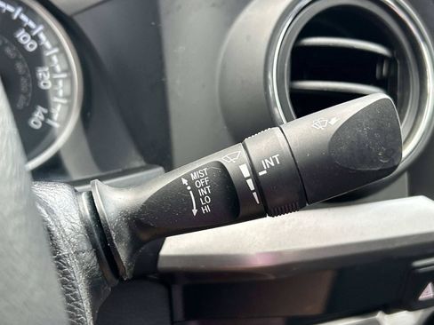 Used 2019 Toyota Tacoma SR5 RWD image 24