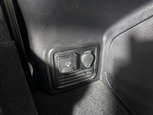 Used 2023 Toyota 4Runner SR5 Premium w/ Moonroof Package image 15