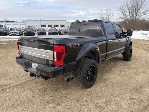 Used 2021 Ford F350 Platinum image 8