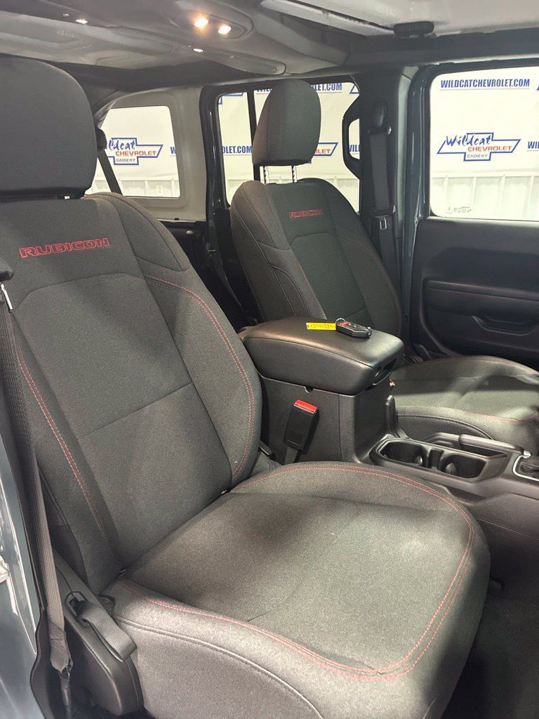 Used 2026 Jeep Wrangler Unlimited Rubicon AWD/4WD image 36