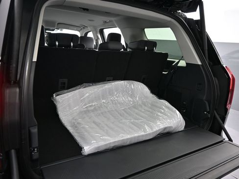 New 2026 Ford Expedition Active AWD/4WD image 24