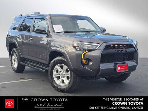 Used 2023 Toyota 4Runner SR5 image 1