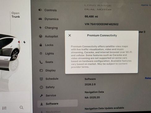 Used 2022 Tesla Model Y Long Range image 18