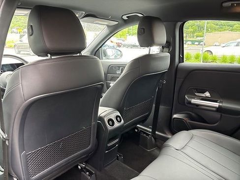 Certified 2025 Mercedes-Benz GLA 250 4MATIC image 19