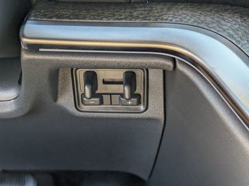 New 2025 Ford Expedition Tremor image 24