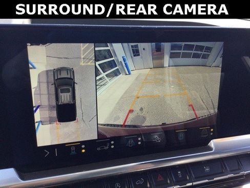 Certified 2023 Chevrolet Silverado 1500 High Country w/ High Country Premium Package image 17