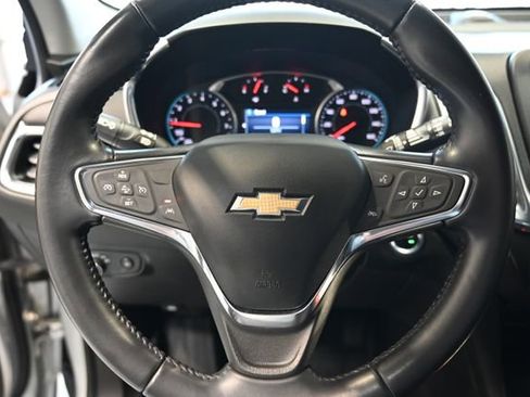 Used 2021 Chevrolet Equinox LT image 21