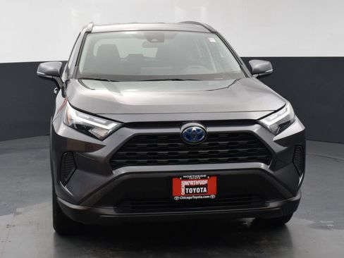 Used 2024 Toyota RAV4 LE AWD/4WD image 7