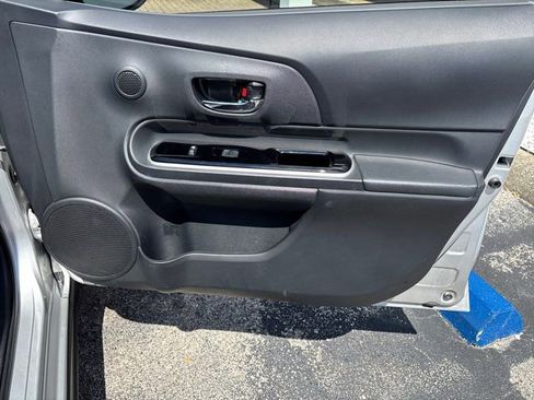 Used 2018 Toyota Prius C Two FWD image 49