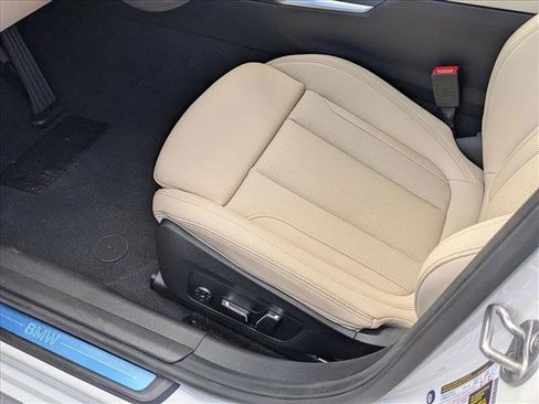 Used 2026 BMW 330i Sedan w/ Convenience Package image 4