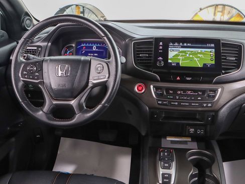 Used 2022 Honda Pilot TrailSport image 17