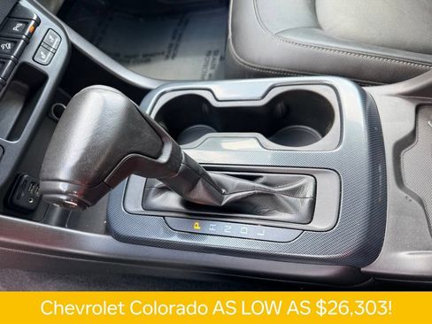 Used 2020 Chevrolet Colorado Z71 RWD image 14