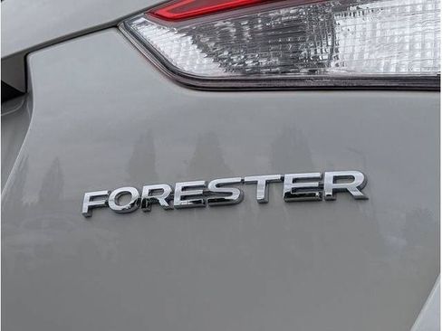 Used 2022 Subaru Forester Limited AWD/4WD image 63