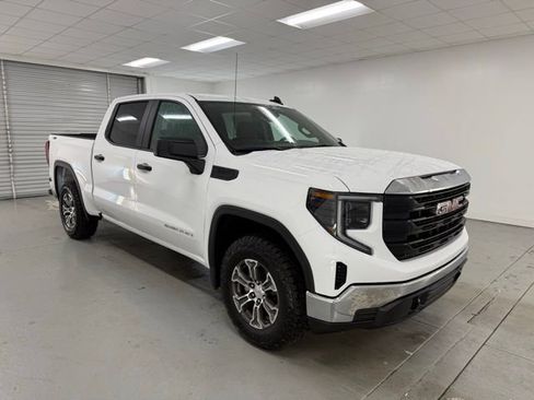 New 2026 GMC Sierra 1500 Pro w/ Pro Value Package image 3