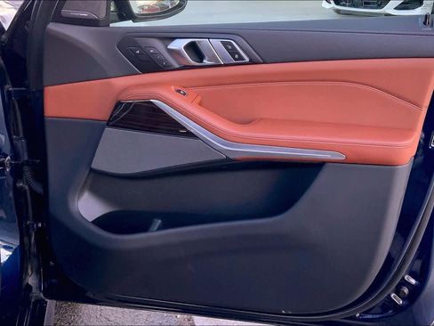 Used 2025 BMW X5 xDrive40i image 24