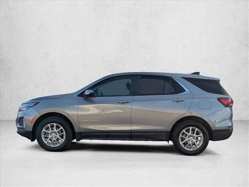 Used 2024 Chevrolet Equinox LT image 9