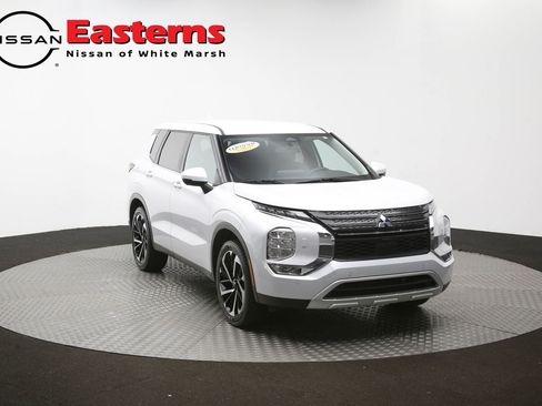 Used 2024 Mitsubishi Outlander AWD image 51