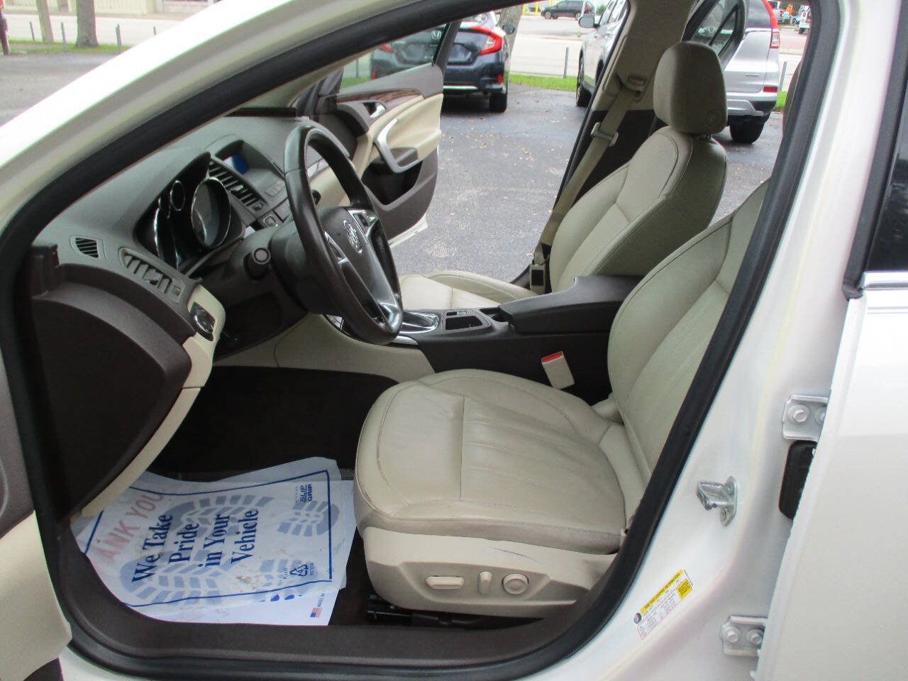 Used 2012 Buick Regal Premium FWD image 10