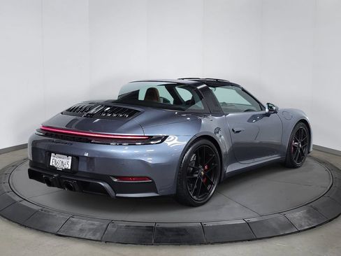 Certified 2026 Porsche 911 Targa 4 GTS AWD/4WD image 7
