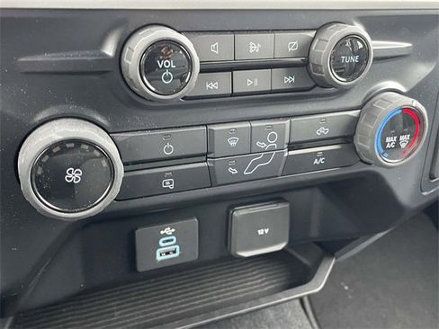 Used 2023 Ford F250 XLT image 10