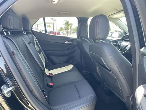 Used 2024 Buick Encore GX Preferred w/ Comfort Package FWD image 25