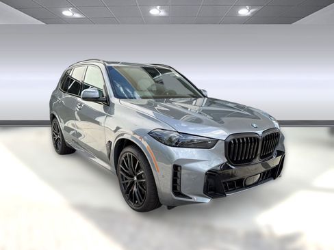 New 2026 BMW X5 xDrive40i w/ Executive Package AWD/4WD image 7
