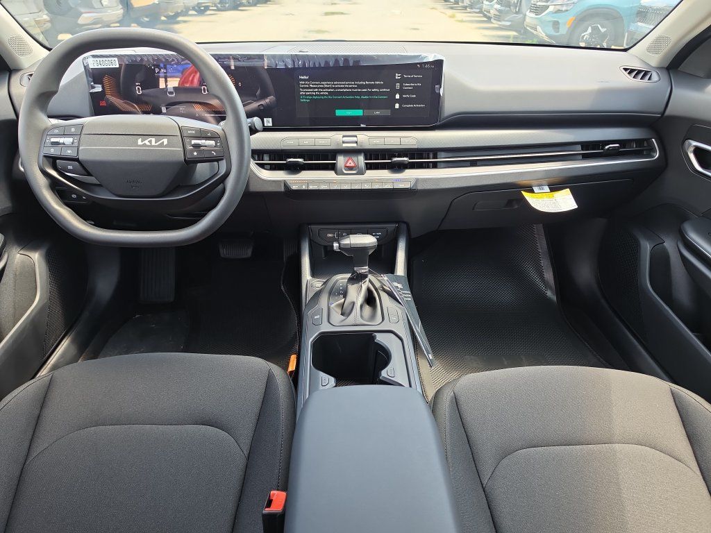 New 2026 Kia K4 FWD image 12