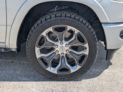 Used 2021 RAM 1500 Limited AWD/4WD image 13