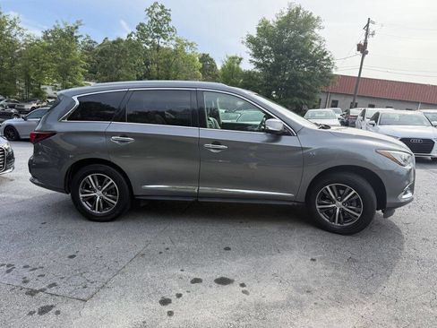 Used 2019 INFINITI QX60 Luxe w/ Essential Package FWD image 4
