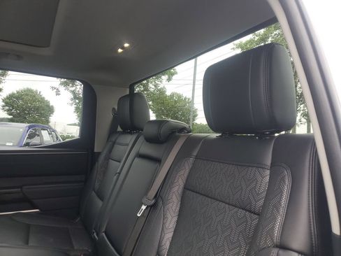 Used 2022 Toyota Tundra Limited AWD/4WD image 11