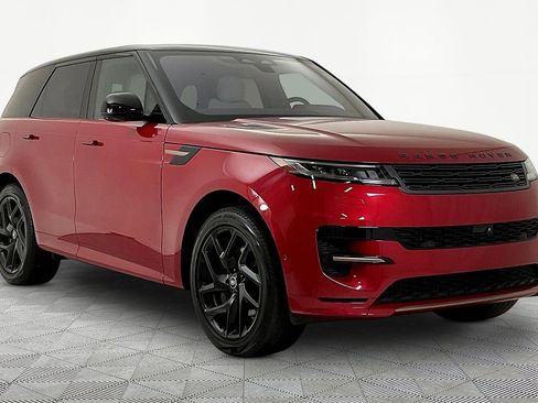 Used 2023 Land Rover Range Rover Sport SE Dynamic AWD/4WD image 3