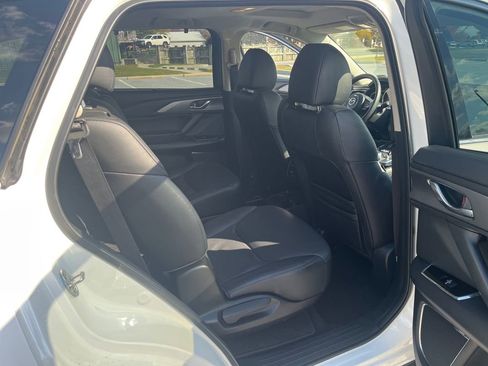 Used 2022 MAZDA CX-9 Touring w/ Touring Premium Package image 26
