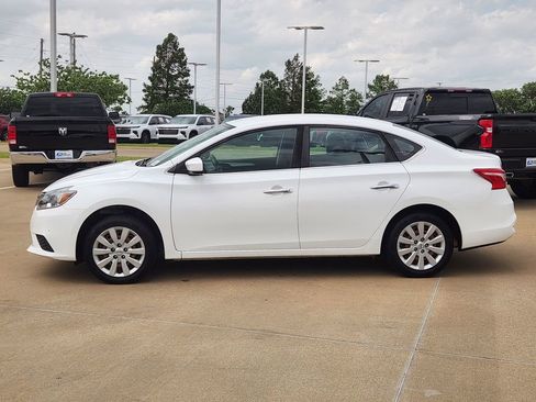Used 2019 Nissan Sentra S FWD image 4