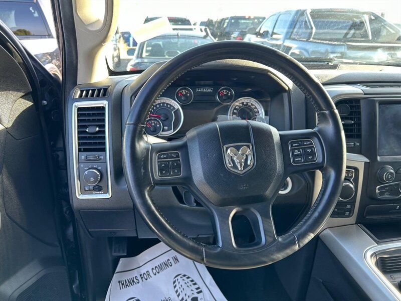 Used 2018 RAM 1500 Big Horn AWD/4WD image 33