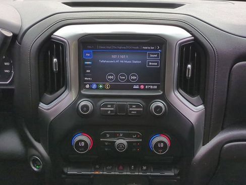Used 2022 Chevrolet Silverado 1500 LT AWD/4WD image 16