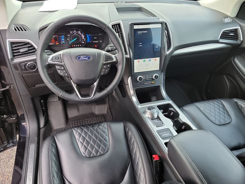 Used 2024 Ford Edge Titanium w/ Equipment Group 301A AWD/4WD image 14