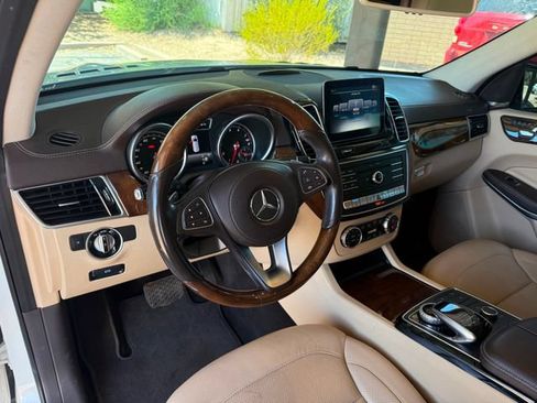 Used 2017 Mercedes-Benz GLS 550 4MATIC w/ Driver Assistance Package image 35