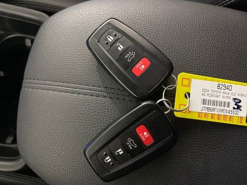 Certified 2024 Toyota RAV4 XLE Premium image 24