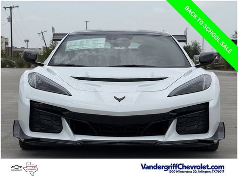 New 2027 Chevrolet Corvette ZR1 w/ ZR1 Carbon Fiber Aero Package RWD image 8