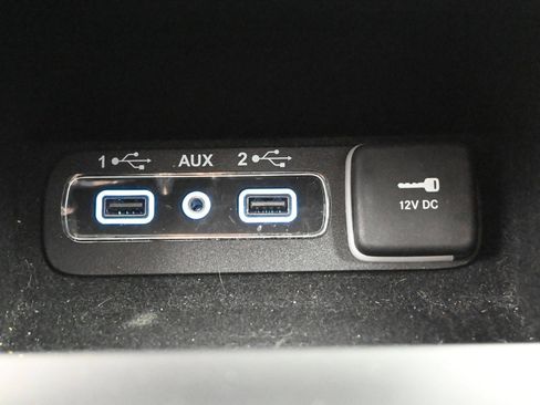 Used 2021 Jeep Grand Cherokee Limited AWD/4WD image 18