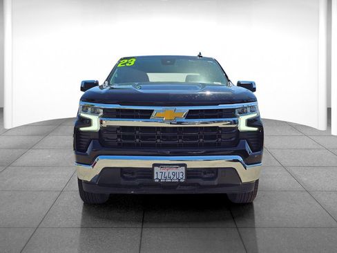 Used 2023 Chevrolet Silverado 1500 LT AWD/4WD image 2