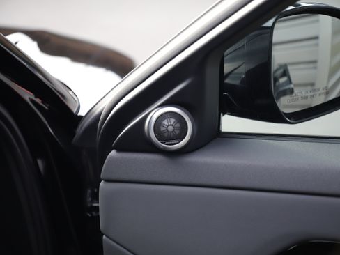 Certified 2025 Land Rover Range Rover Evoque S image 8